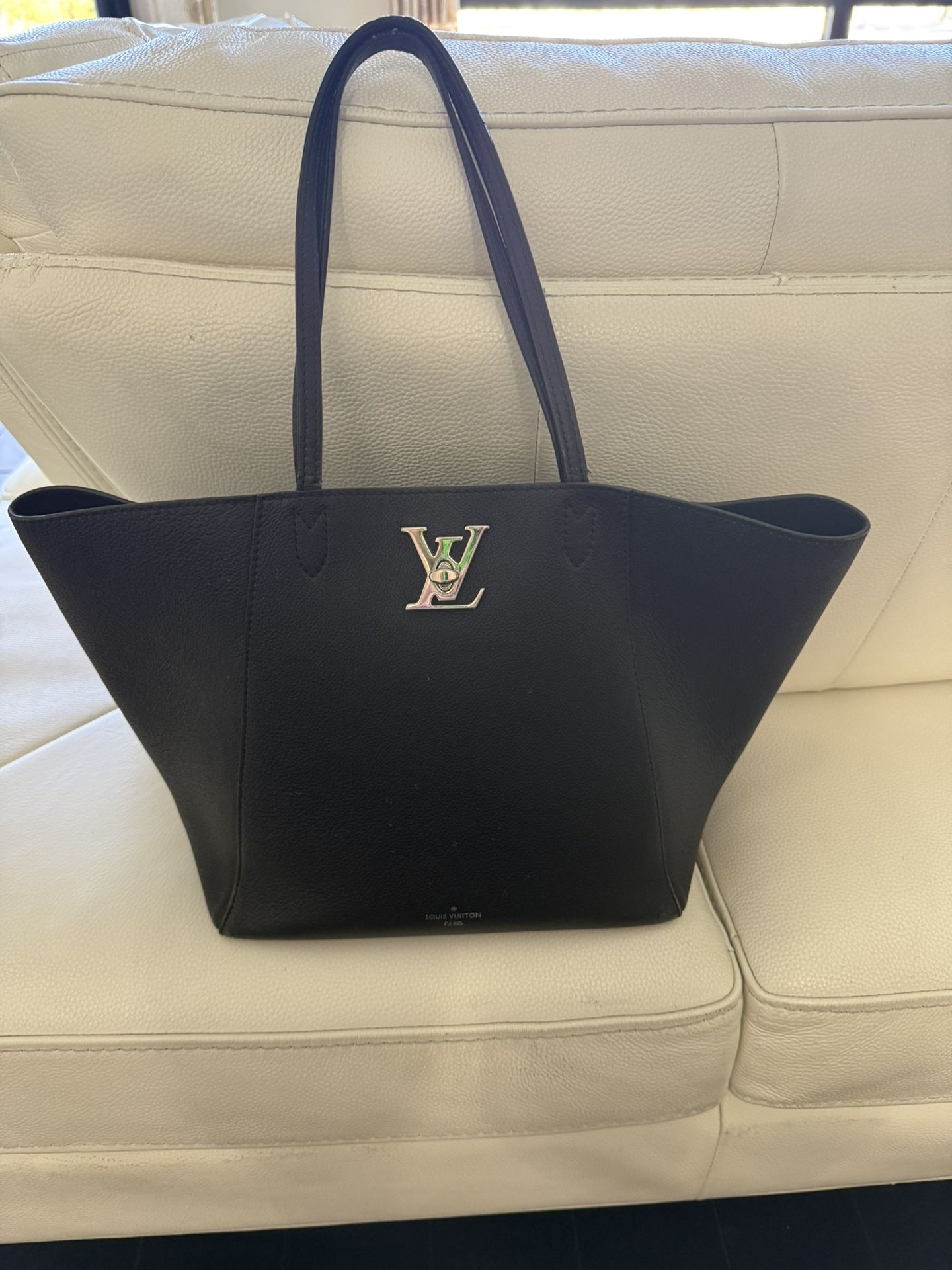 Louis Vuitton Lockme Shopper Tote