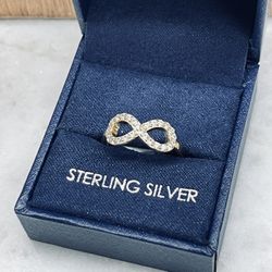 Sterling silver infinity ring size 7