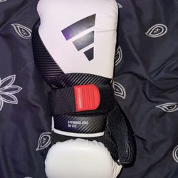 Adidas Hybrid 250 Boxing Gloves 16oz