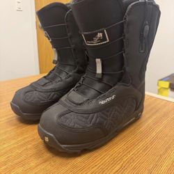 Burton Emerald Snowboard Boots Women’s Size 9