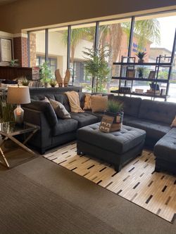 Reidshire 3 Piece Sectional