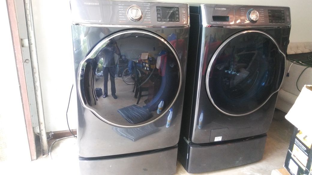 Samsung Front Loader Washer and Dryer Set