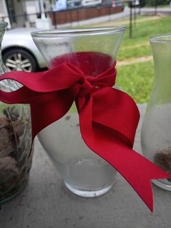 3 glass vases