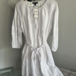 Brand New Women’s White Dress Size M