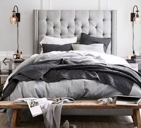 Pottery Barn Tufted Upholstered Headboard King 80x63x7 Grwy