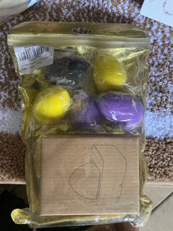 Blending sponges