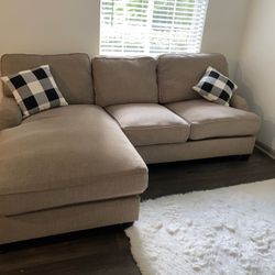  BEAUTIFUL FURNITURE IN CREAM BEIGE COLOR