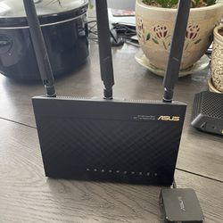 ASUS WiFi Router (RT-AC1900P) - Dual Band Gigabit Wireless Internet Router, 5 GB Ports 