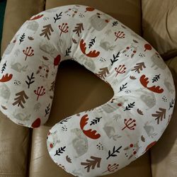 Nursing pillow