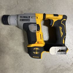 Dewalt atomic 20v Roto Rotary Hammer Drill - Taladro Martillo De 5/8” 