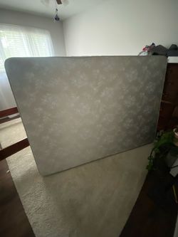 Free full size box spring