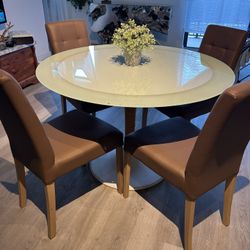 Round Glass Dining W/4 Chairs 