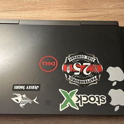 DELL G5 Gaming Laptop