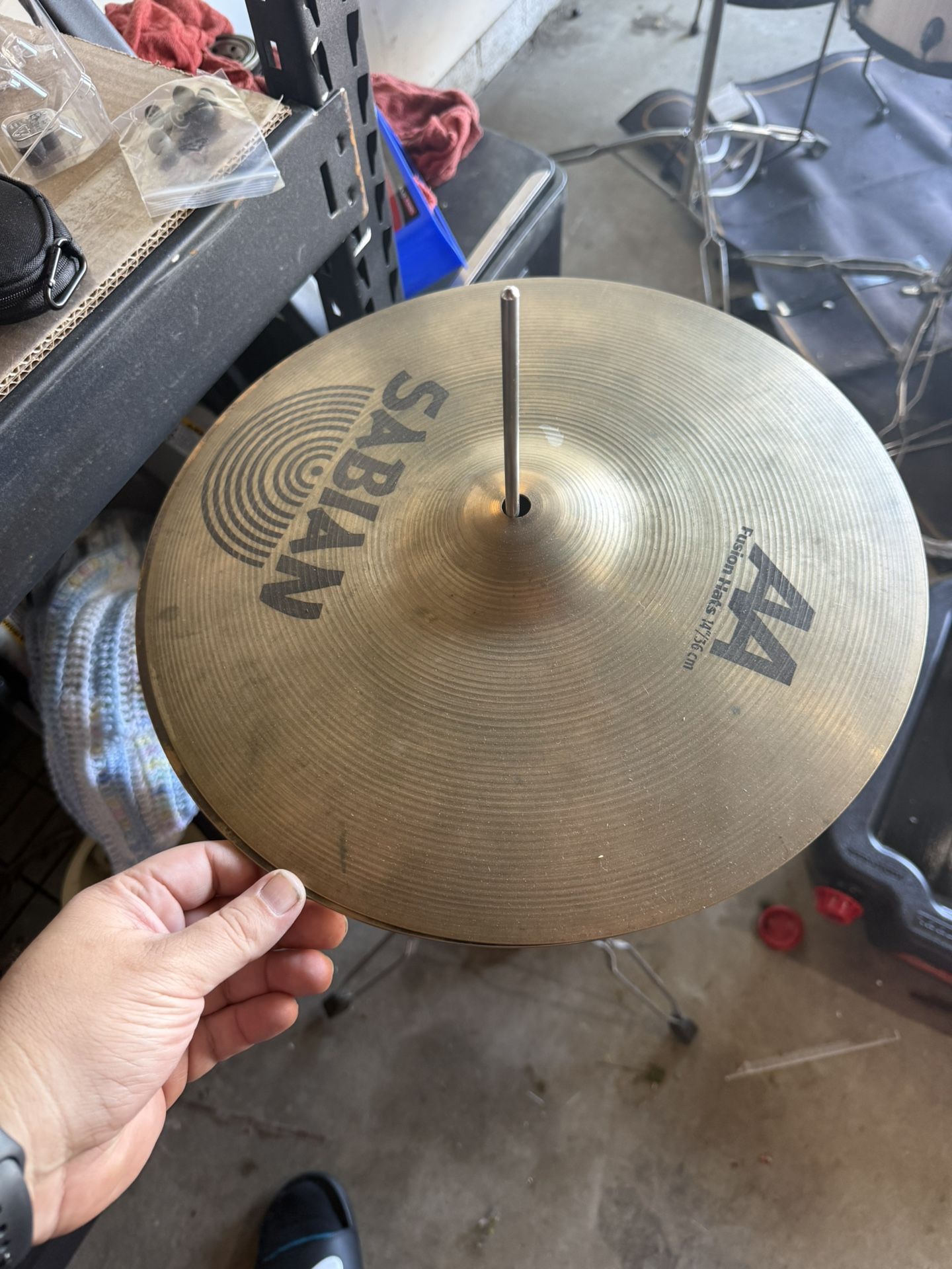 14β Hi Hats