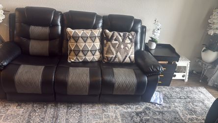 Black & Gray Leather Reclining Sofa