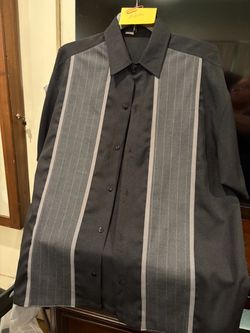 Men’s dress shirts, x-large