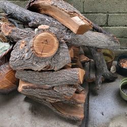Seasoned Firewood Bundle $20