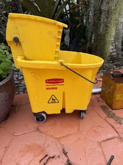Cleaning Bucket 