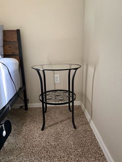NIGHTSTAND SET OF 2