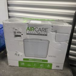 AIRCARE Mini-Console Evaporative Humidifier (5D6700) – New