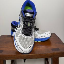 New Balance 860v6 Men’s Running Shoes Size 13