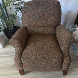 Reclining Chair 