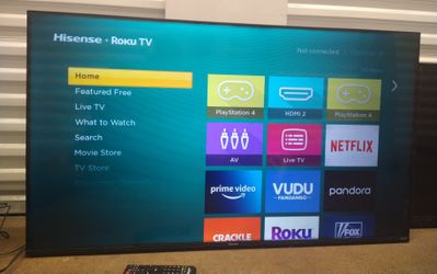 50" HISENSE SMART TV WITH REMOTE