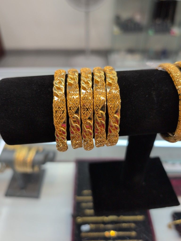 Pure 21 Karat Gold Bangel Bracelets