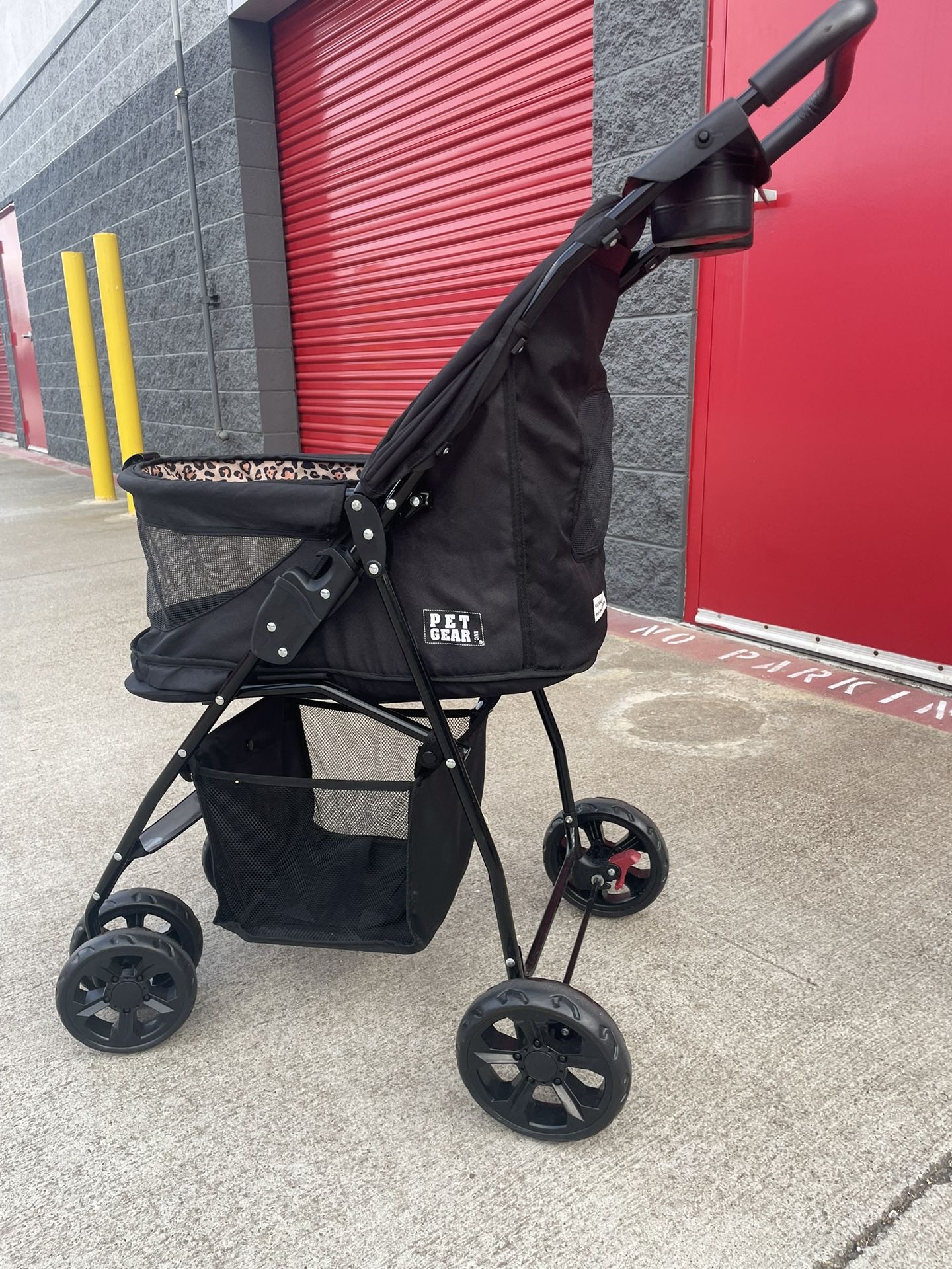Dog stroller pet gear brand new