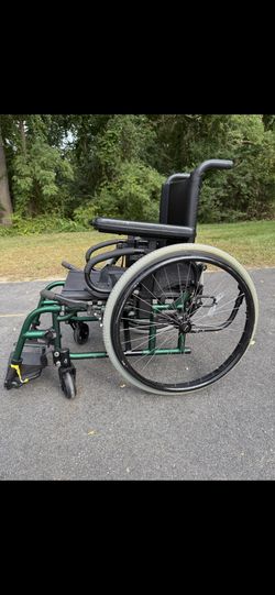 Quickie 2 Folding Wheelchair 