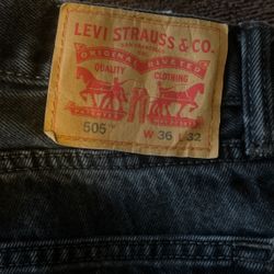Levi’s 505 Black 36x32