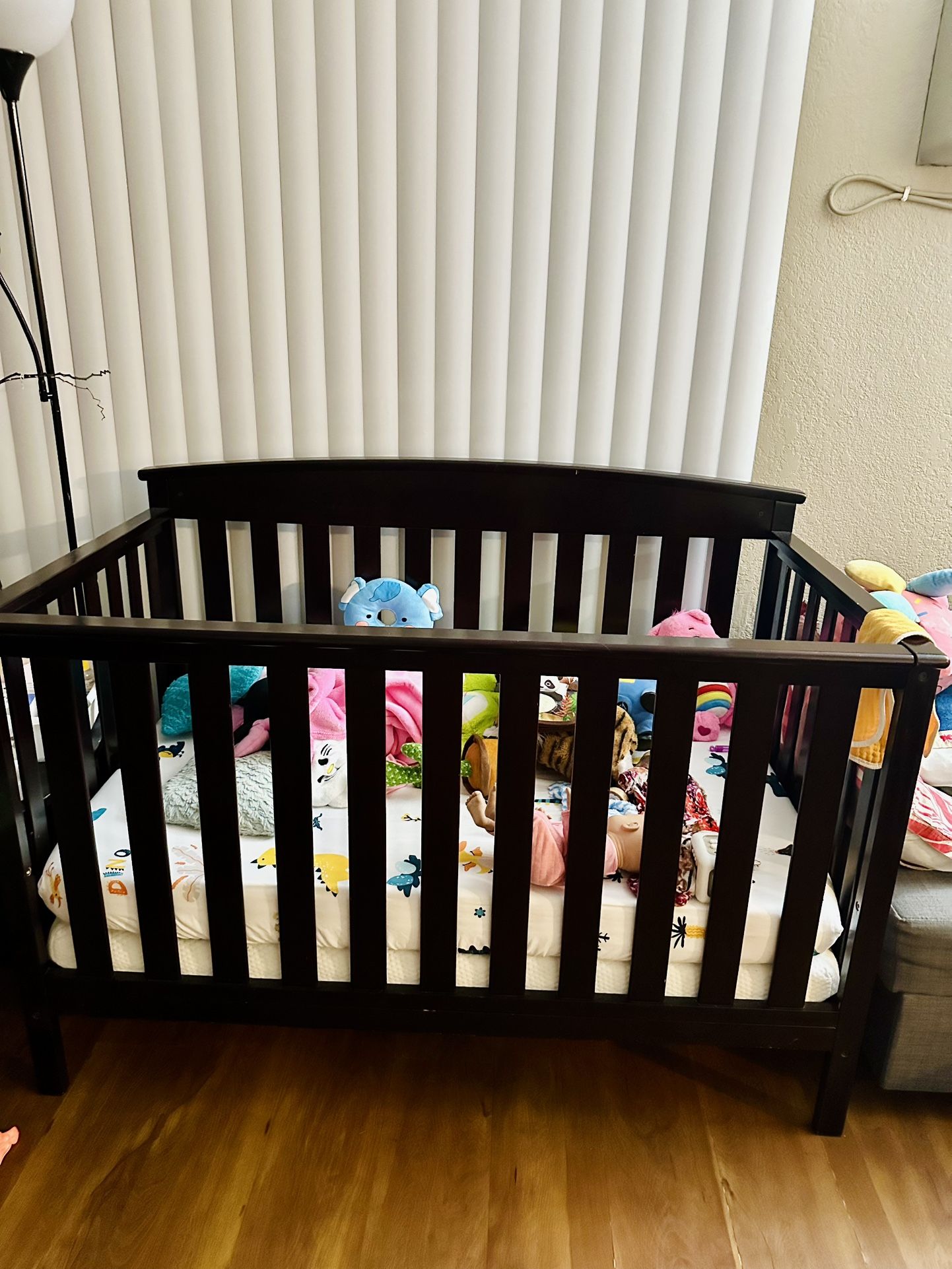 Wooden Baby Crib For Infant’s & Toddler With Two Mattress