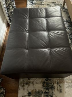 Ottoman With Storage