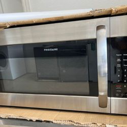 Over The Range Frigidaire Microwave 