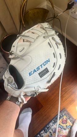 New - Easton Ghost Softball Glove For Lefties