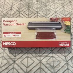 Compact vacuum sealer