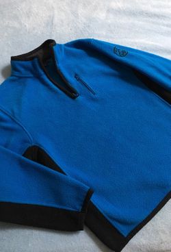 Boys pullover fleece Size 8 GAP