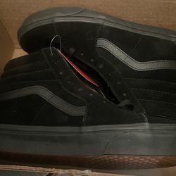 Vans Unisex ComfyCush Sk8-Hi Sneakers