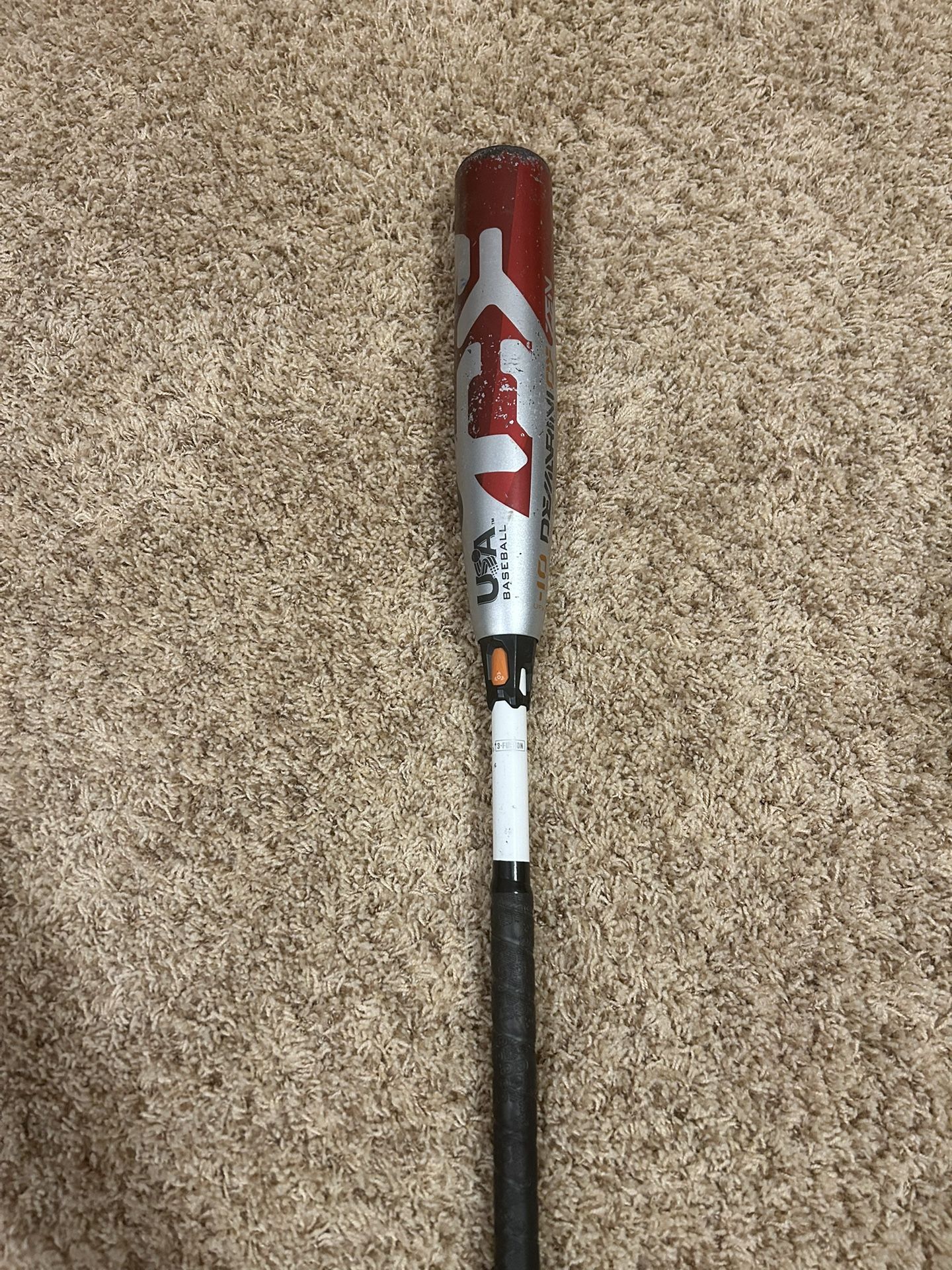 Demarini Bat