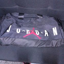 Large Jordan Duffle Bag 