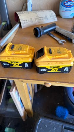 Dewalt Battery