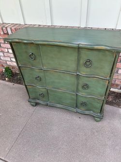 Pottery barn 3 drawer chest