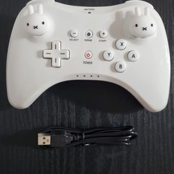 Wii U Pro Remote Controller 