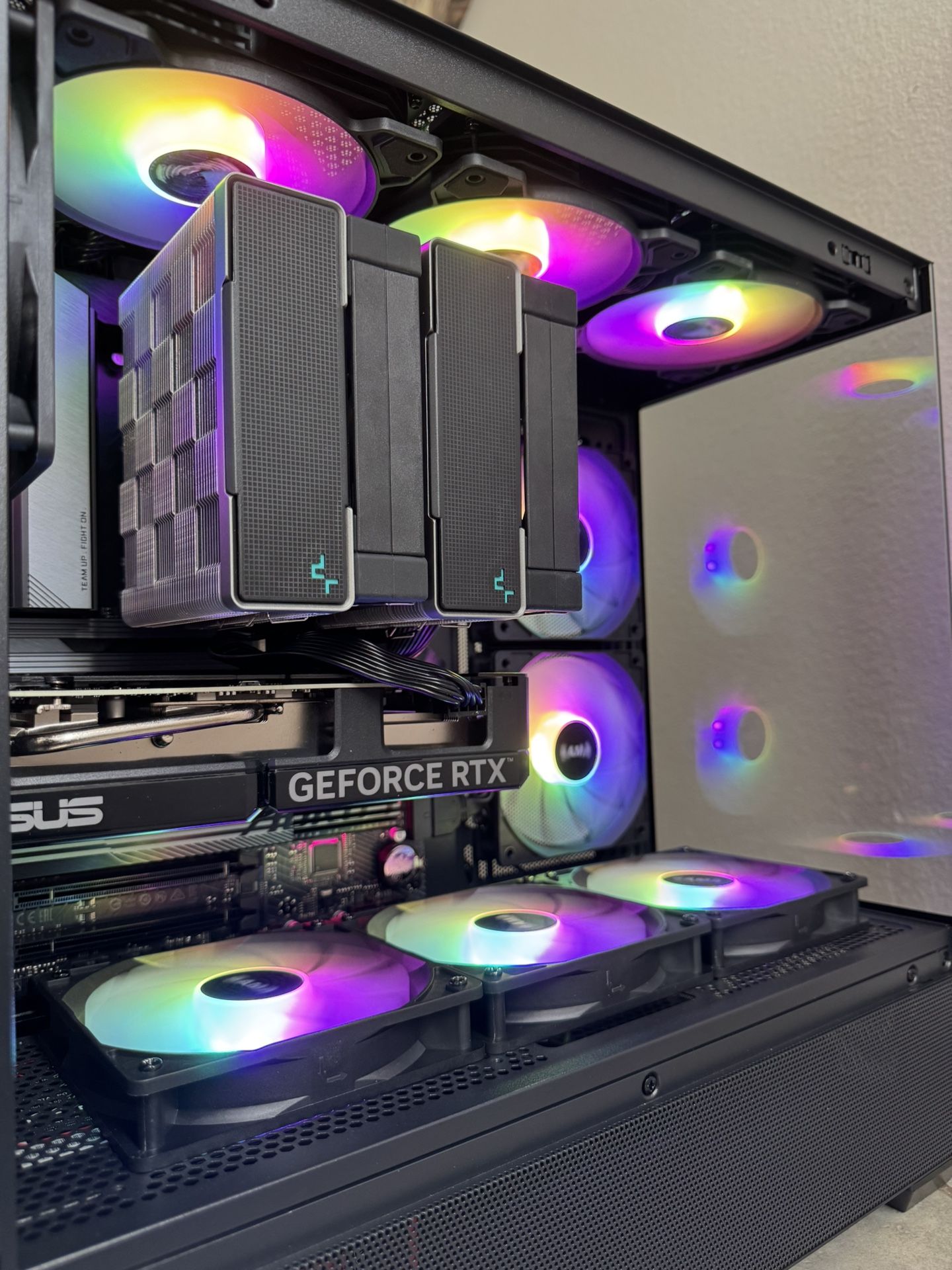 CHRISTMAS DEALS! High End Gaming PC | Ryzen 7 9700X + RTX 4070 + 32GB DDR5 + 2TB NVMe | 240+ FPS on Fortnite | $1275