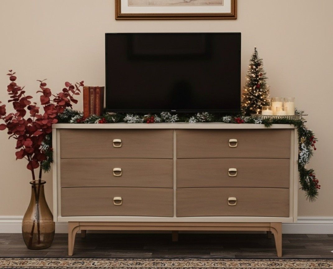 6 Drawer Johnson Carper Dresser