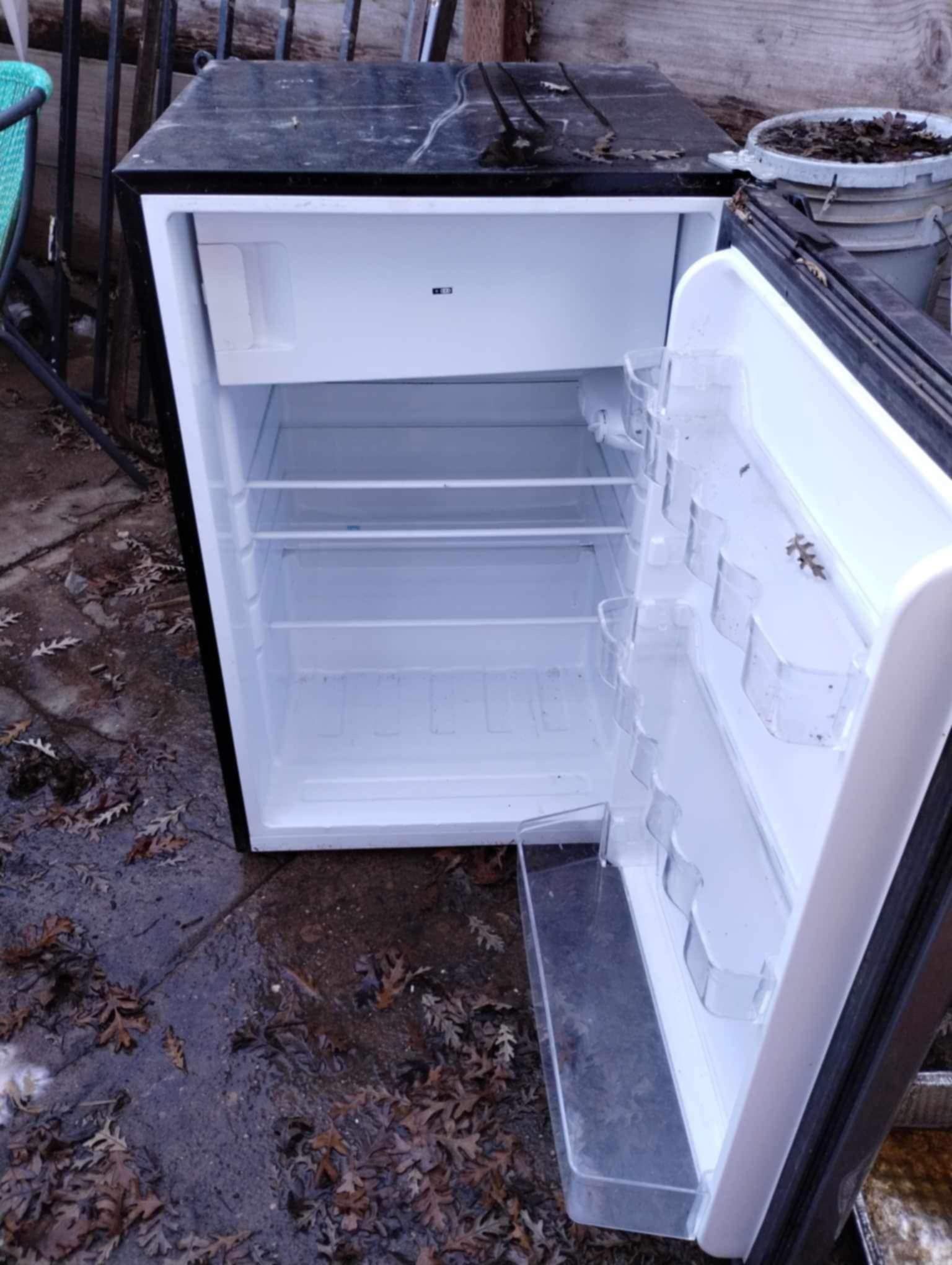 Small Fridge 