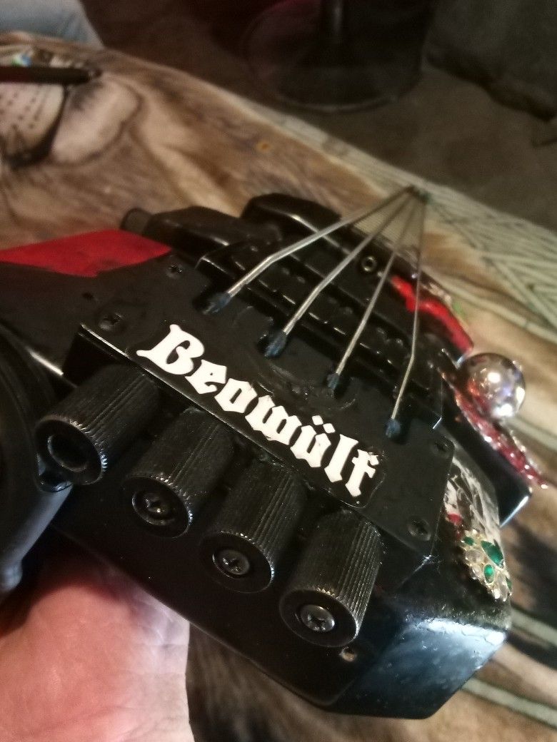 Westone "The Rail" Headlezz 4-String Bass ,Lists new For $750-$8:00