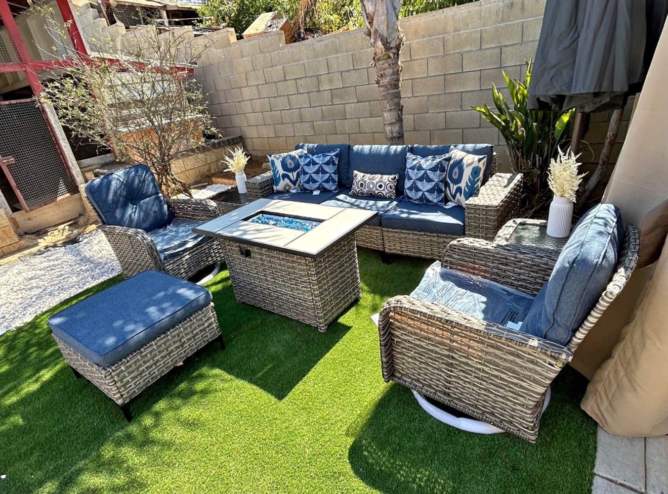 Brand New Patio Outdoor Furniture Set With Fire Pit
