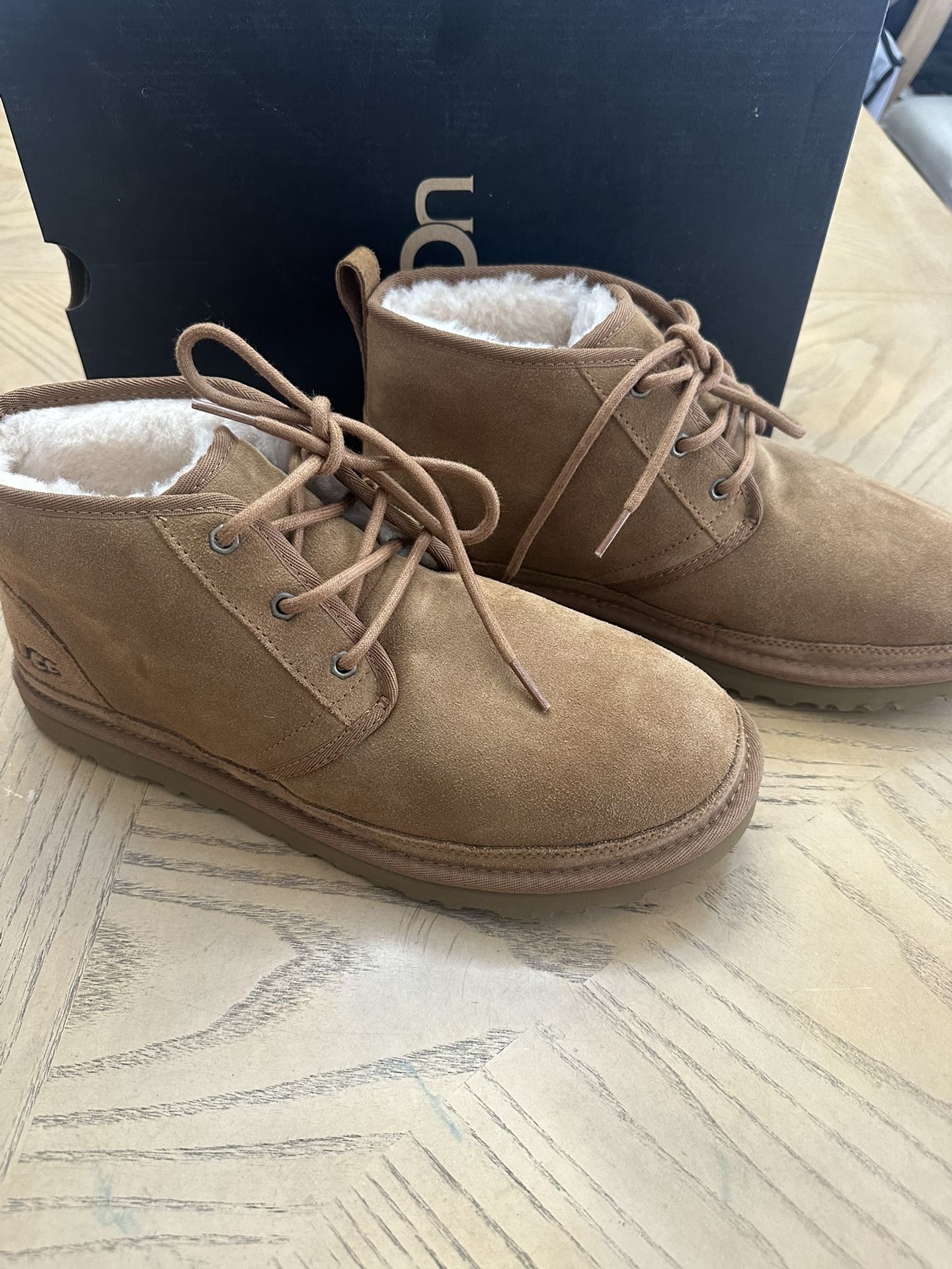 UGG Neumel Boots Shoes Mens Size 11 Chestnut Brown Suede Sheepskin Lace Up Casual New with original box