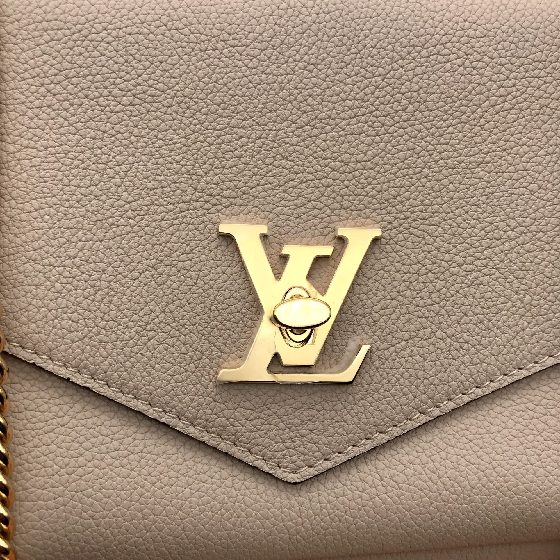 Authentic Mylockme Louis Vuitton Chain Bag for Sale in Boring, OR - OfferUp